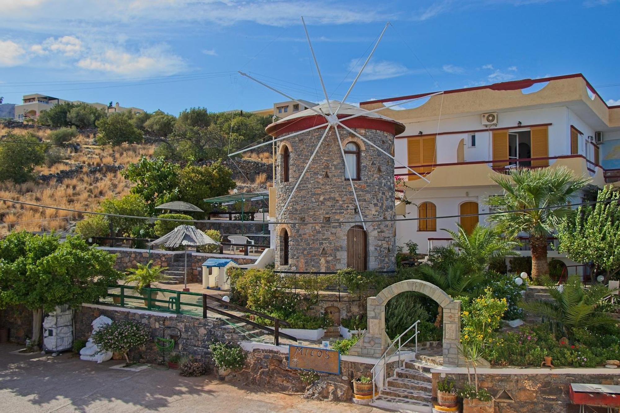 Milos Apartments Elounda  Exterior photo